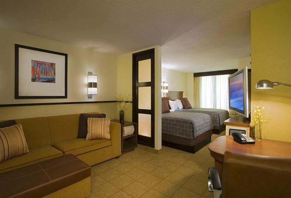 Hyatt Place Fort Worth/Херст Экстерьер фото